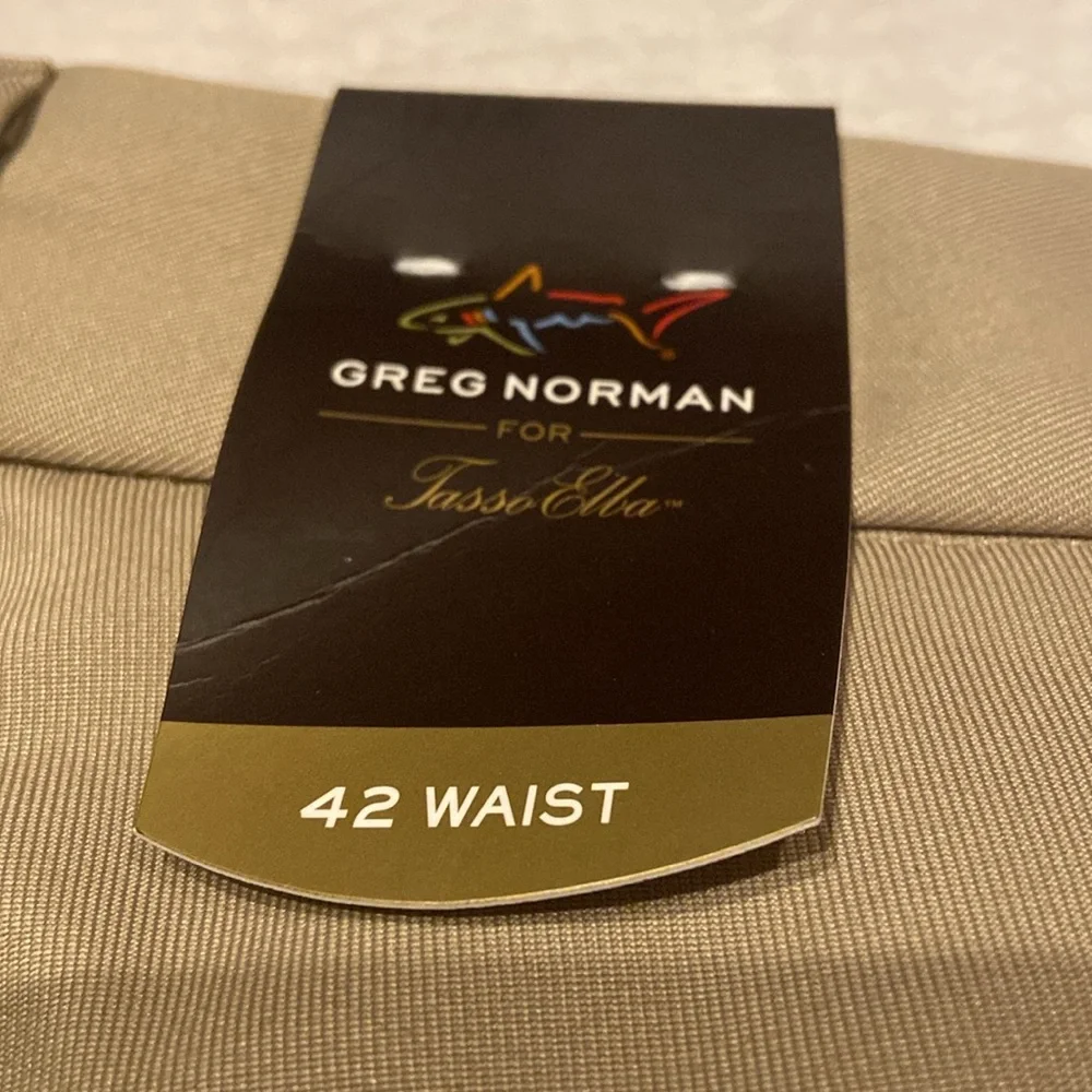 GREG NORMAN For Tasso Ella Size 42 NWT Golf Shorts - Picture 9 of 9